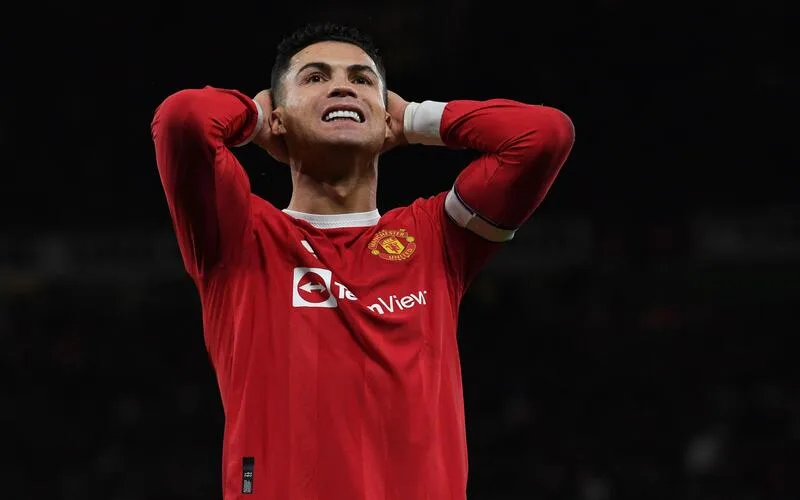 tien dao ronaldo da cho doi nao cac giai doan chinh trong su nghiep