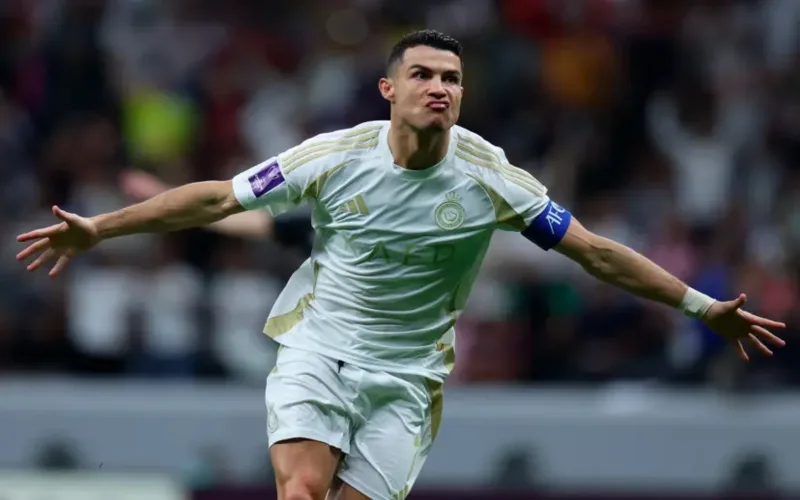 tien dao ronaldo da cho doi nao cac giai doan chinh trong su nghiep