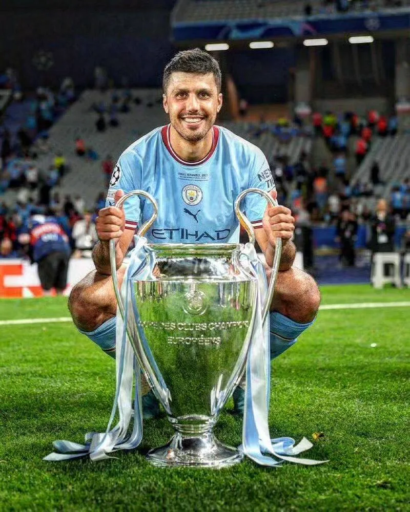 Gia nhập Manchester City năm 2019 mở ra giai đoạn thành công nhất trong sự nghiệp Rodri